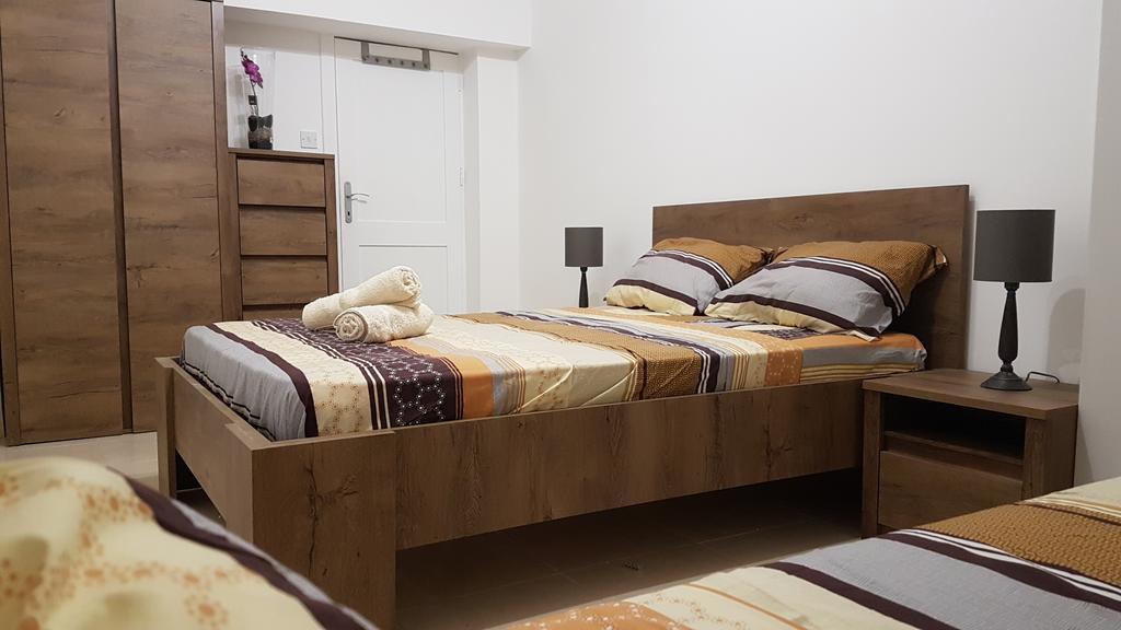 Spinola Seafront Apartment San Giuliano Esterno foto